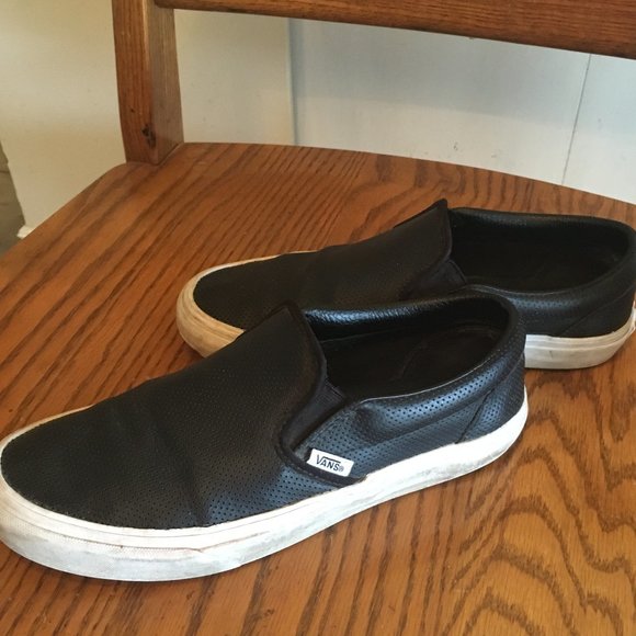 Vans Shoes - VANS Unisex Black Leather slip on's